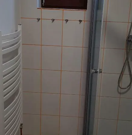 Osada Nad Potokiem Nyaraló *