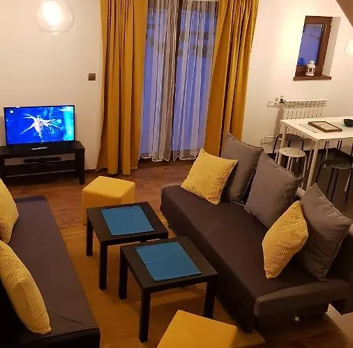 Osada Nad Potokiem Дом отдыха Щирк